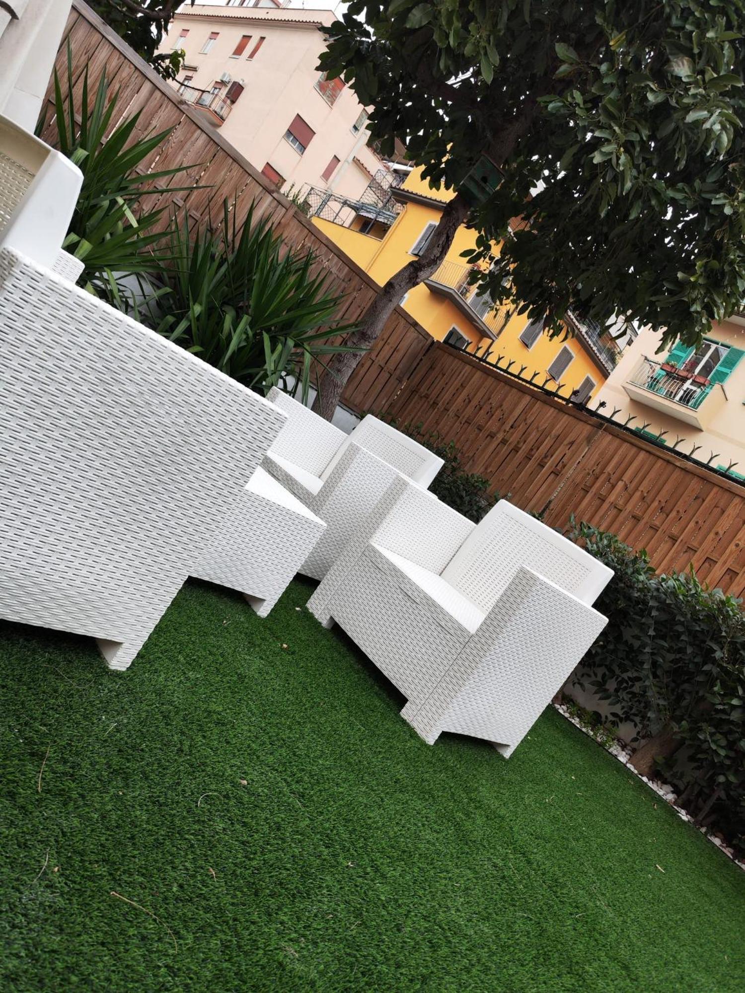 Moderno Appartamento Cornelia-San Pietro Con Giardino Rom Eksteriør billede